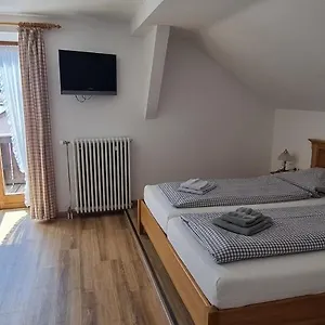Pensión Zum Rassen